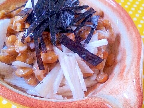むくみ解消に 納豆と山芋の和え物 レシピ 作り方 By ラズベリっち 楽天レシピ むくみ解消に 納豆と山芋の和え物 レシピ 作り方 By ラズベリっち 楽天レシピ